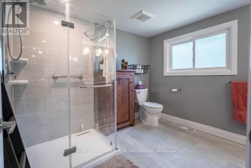2365 Selwyn Bay Lane — photo 27
