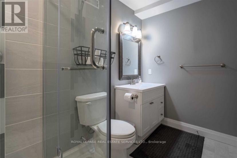 2365 Selwyn Bay Lane — photo 36
