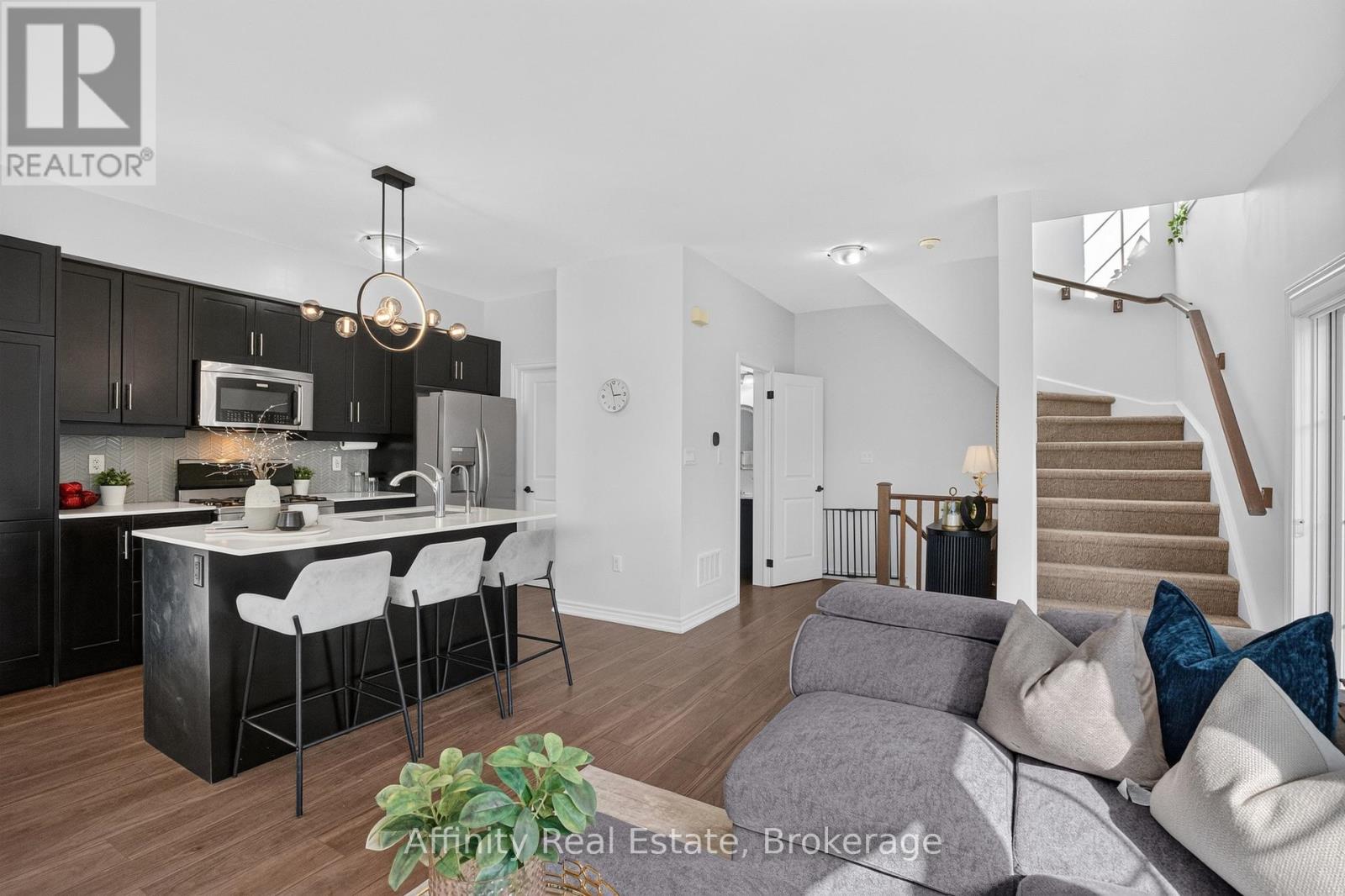#49- 124 Compass Trail, Cambridge, ON photo 15