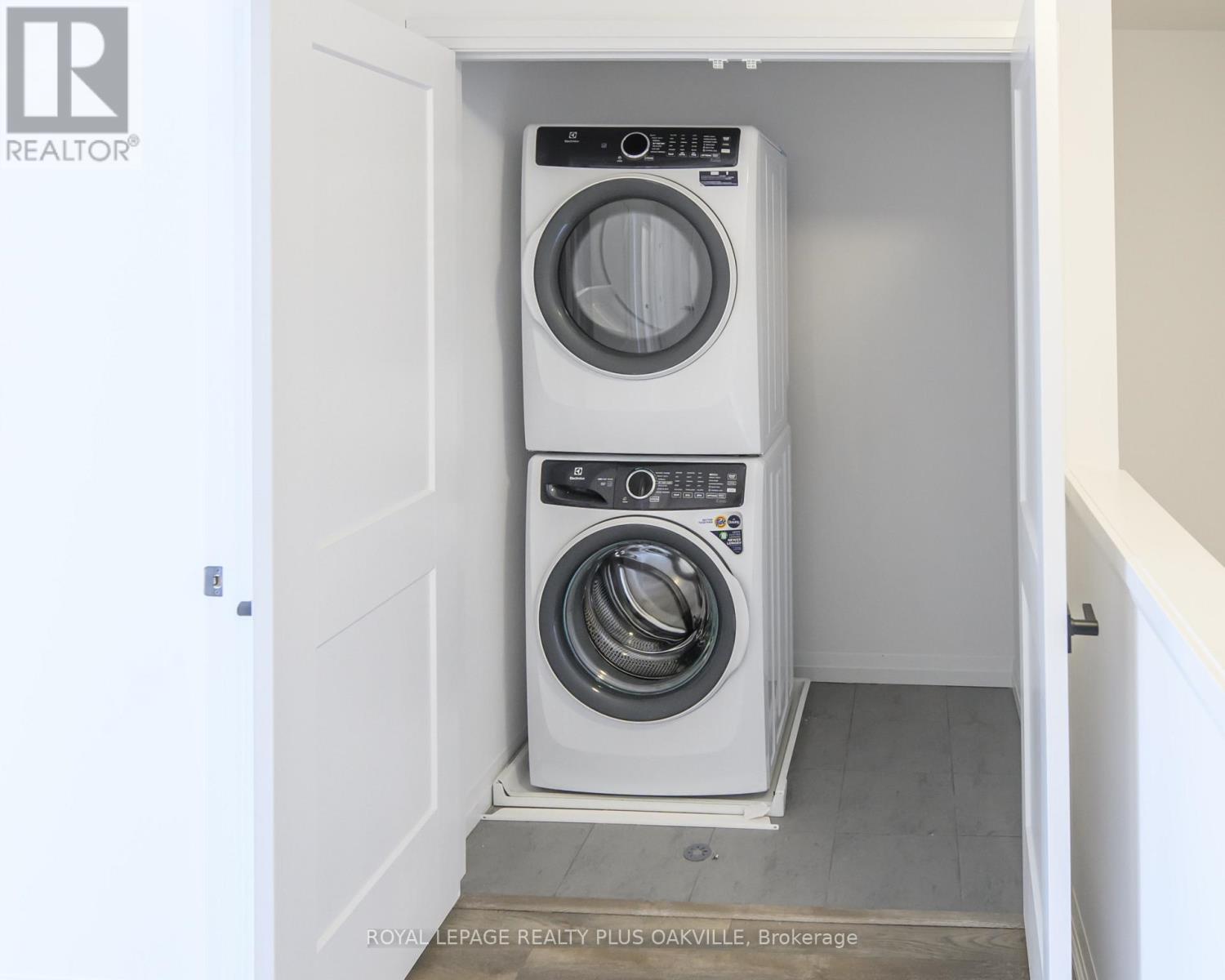 61 Soho Street — photo 34