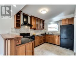 116 Mohawk Road W, Hamilton, ON L9C1W1 Photo 9