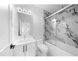 101 8148 168 Street, Surrey, BC V4N4Y8 Photo 17