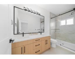 101 8148 168 Street, Surrey, BC V4N4Y8 Photo 15