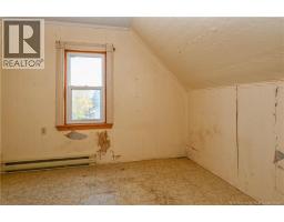 710 Saint-pierre Ouest Boulevard, Caraquet, NB E1W1A1 Photo 34