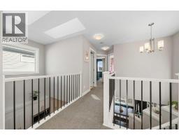 292 Chinook Gate Close SW - photo 19