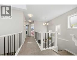 292 Chinook Gate Close SW - photo 18