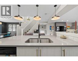 292 Chinook Gate Close SW - photo 4