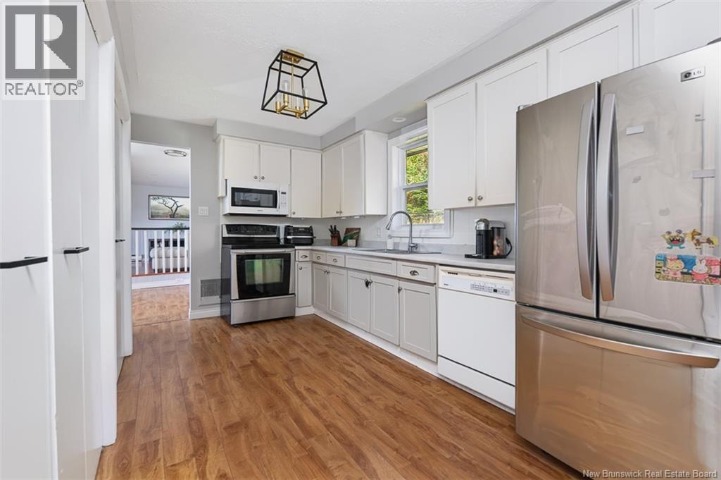 10 Sommerset Lane - 11