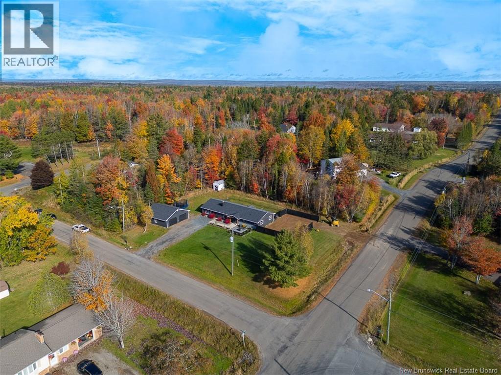 10 Sommerset Lane - 32
