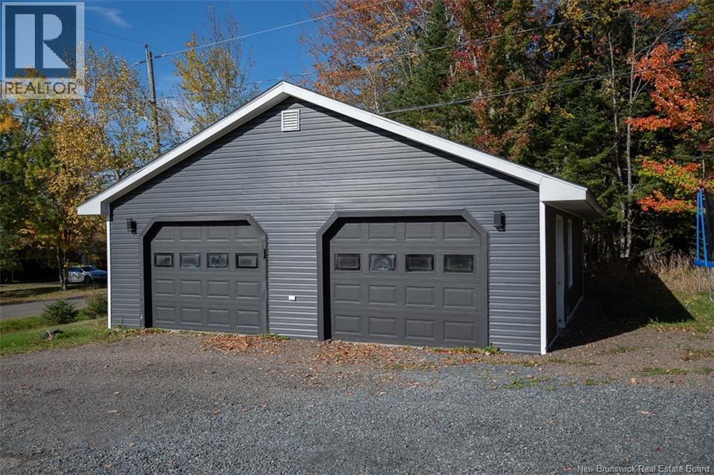 10 Sommerset Lane - 35