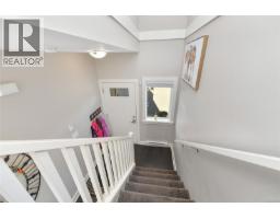 1005 Boeing Close, Langford, BC V9B0R2 Photo 17