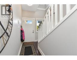 1005 Boeing Close, Langford, BC V9B0R2 Photo 18