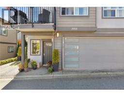 1005 Boeing Close, Langford, BC V9B0R2 Photo 22