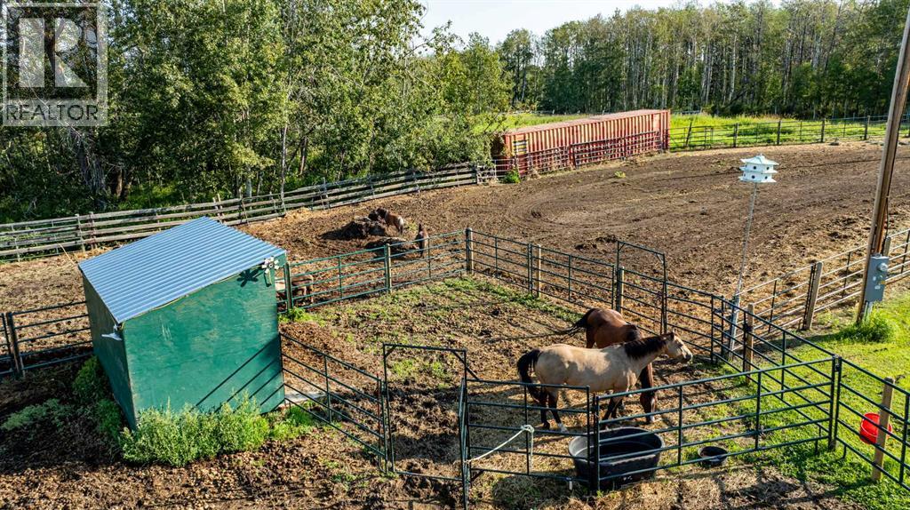 Listing photo – 40022 Range Road 31, Rural Lacombe County