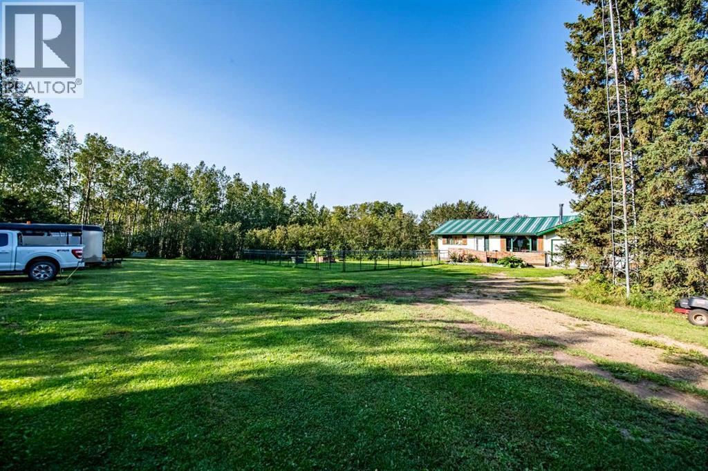 Listing photo – 40022 Range Road 31, Rural Lacombe County
