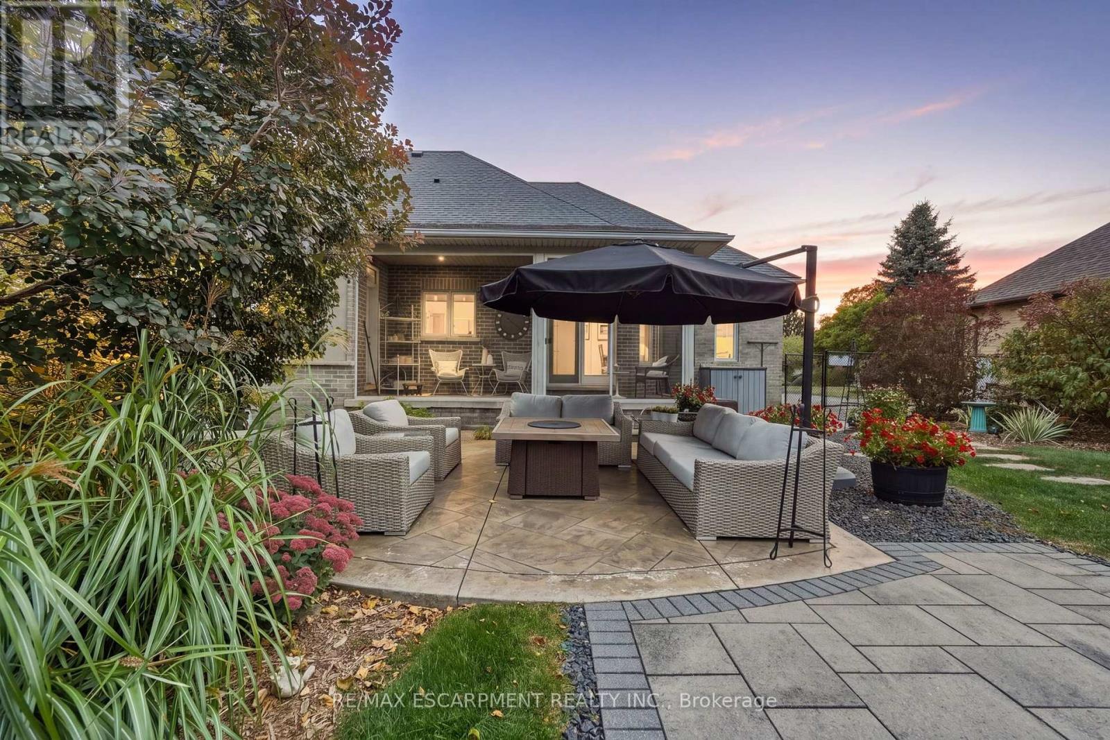 14 GAVIN DRIVE - 40