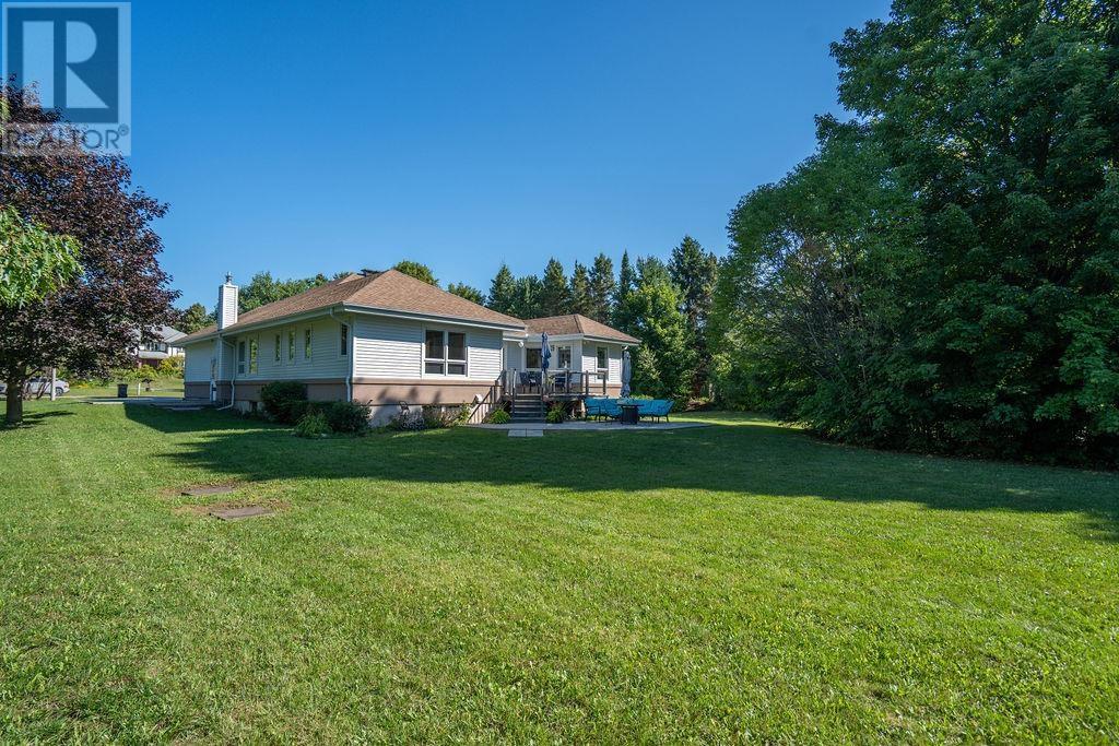 63 Mount Pleasant Ct — photo 16