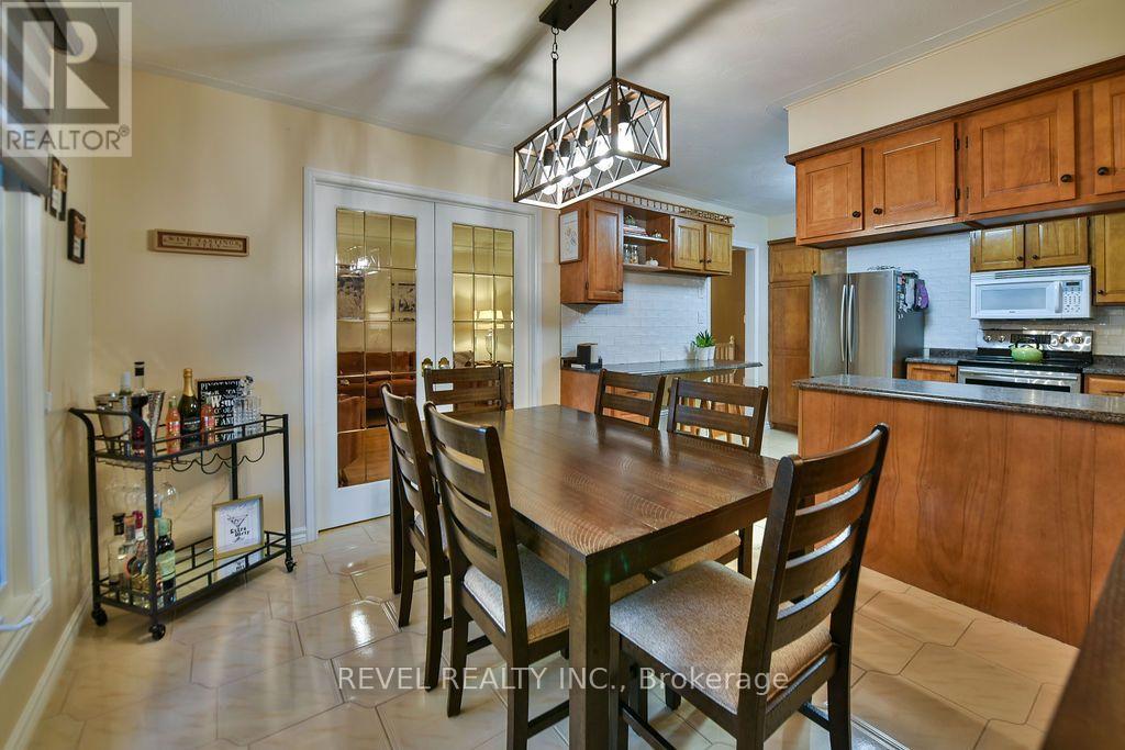 1136 GREENINGDON DRIVE - 10
