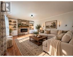 358 Creston Boulevard thumbnail 10