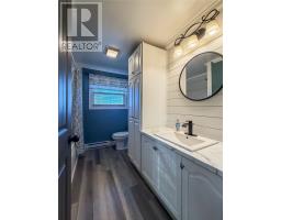 358 Creston Boulevard thumbnail 15