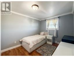 358 Creston Boulevard thumbnail 17