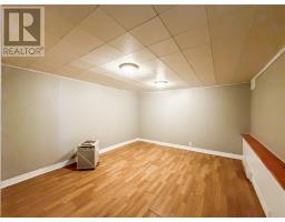 358 Creston Boulevard thumbnail 24