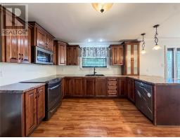 358 Creston Boulevard thumbnail 4