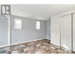 60 Meadowbrook Drive thumbnail 13