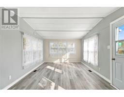 60 Meadowbrook Drive thumbnail 3