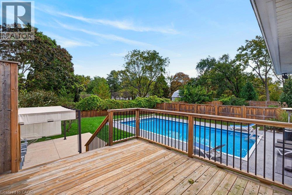 3 Regatta Drive — photo 49