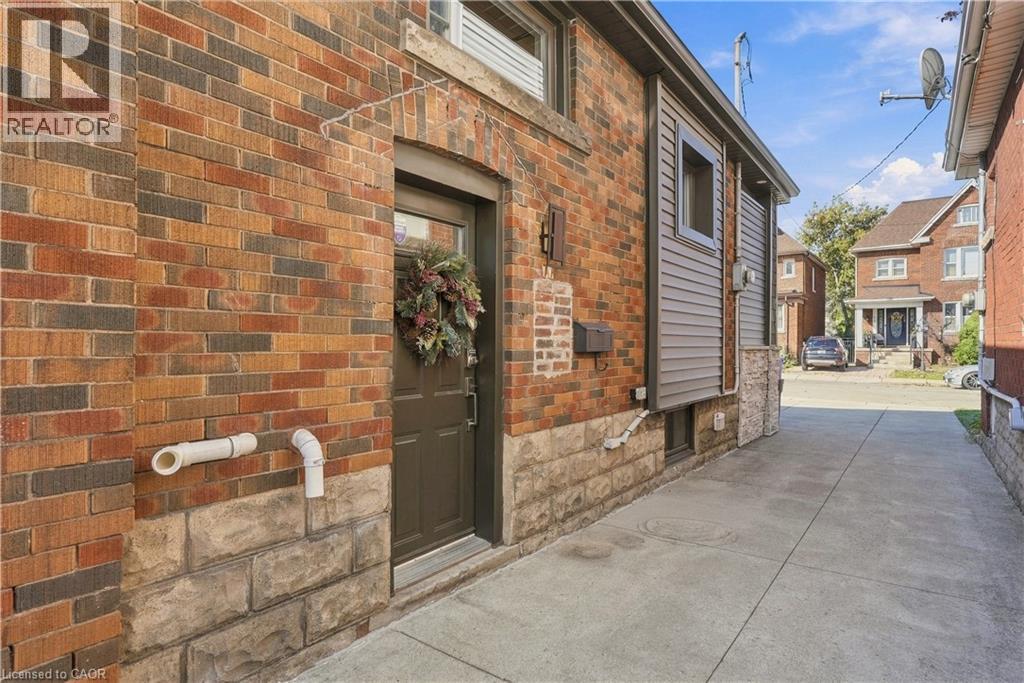 77 HOUGHTON Avenue S - 50