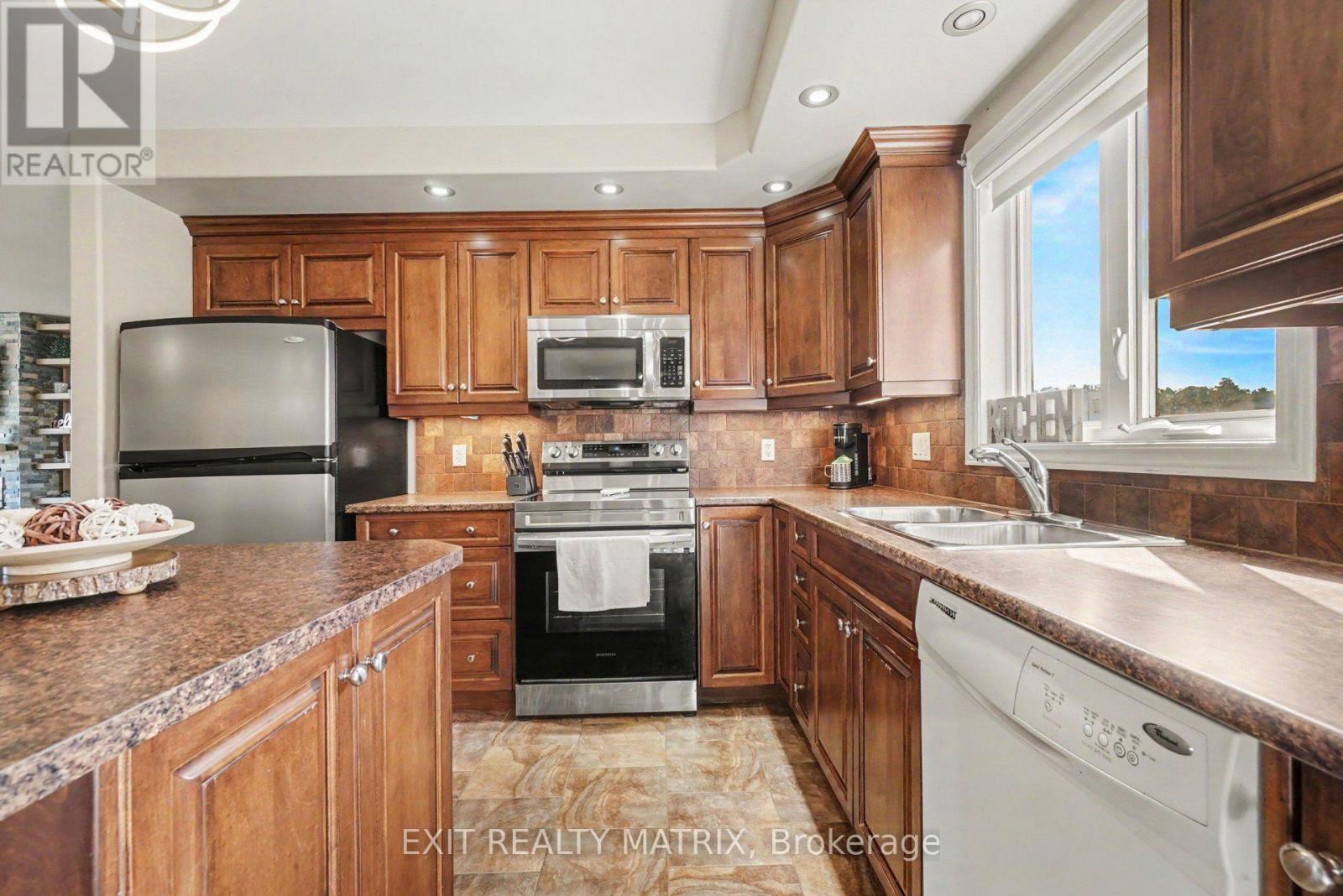 14 HEBERT STREET - 6
