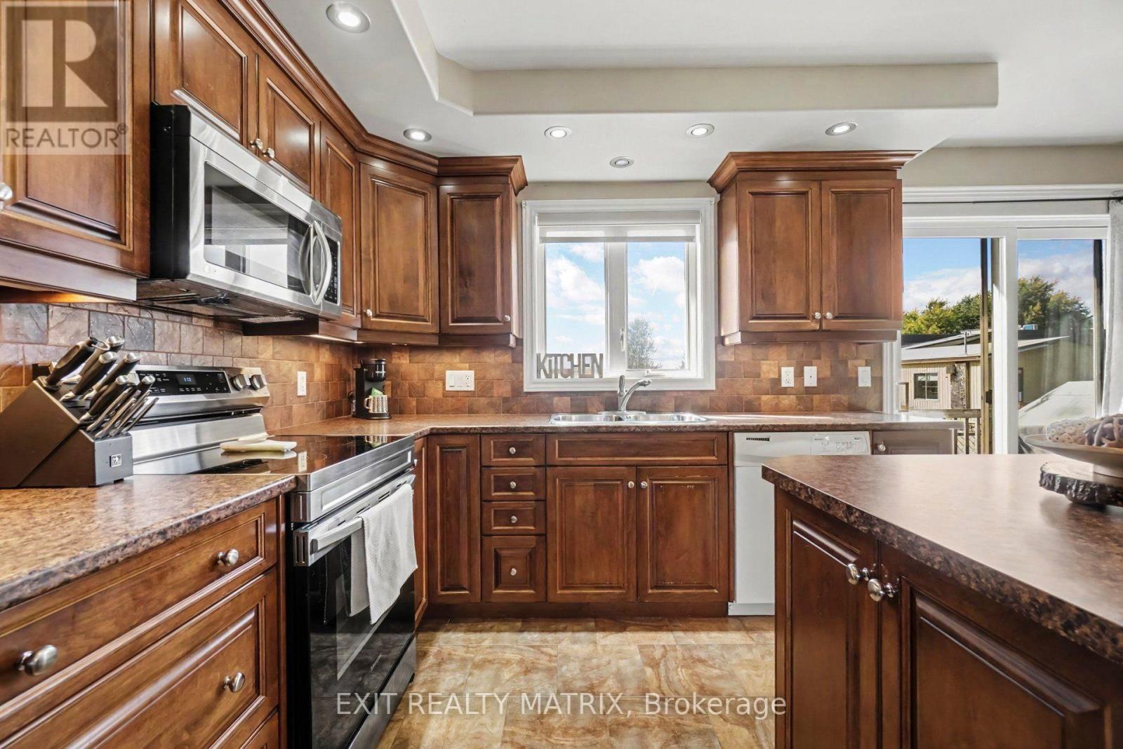 14 HEBERT STREET - 7