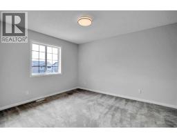 152 Hawkmere Close - photo 18