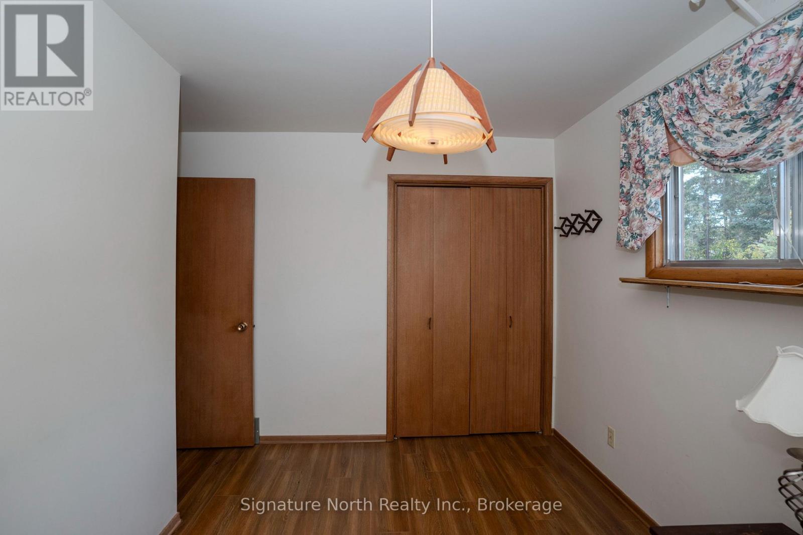 615 Hollylane Street — photo 27