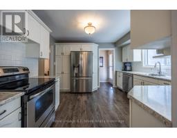 11 Eleanor Court, Tillsonburg, ON N4G2H3 Photo 9