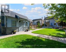 200 Clanton Park Road, Toronto, ON M3H2G1 Photo 36