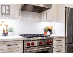 209 Atlas Avenue, Toronto, ON M6C3P6 Photo 11