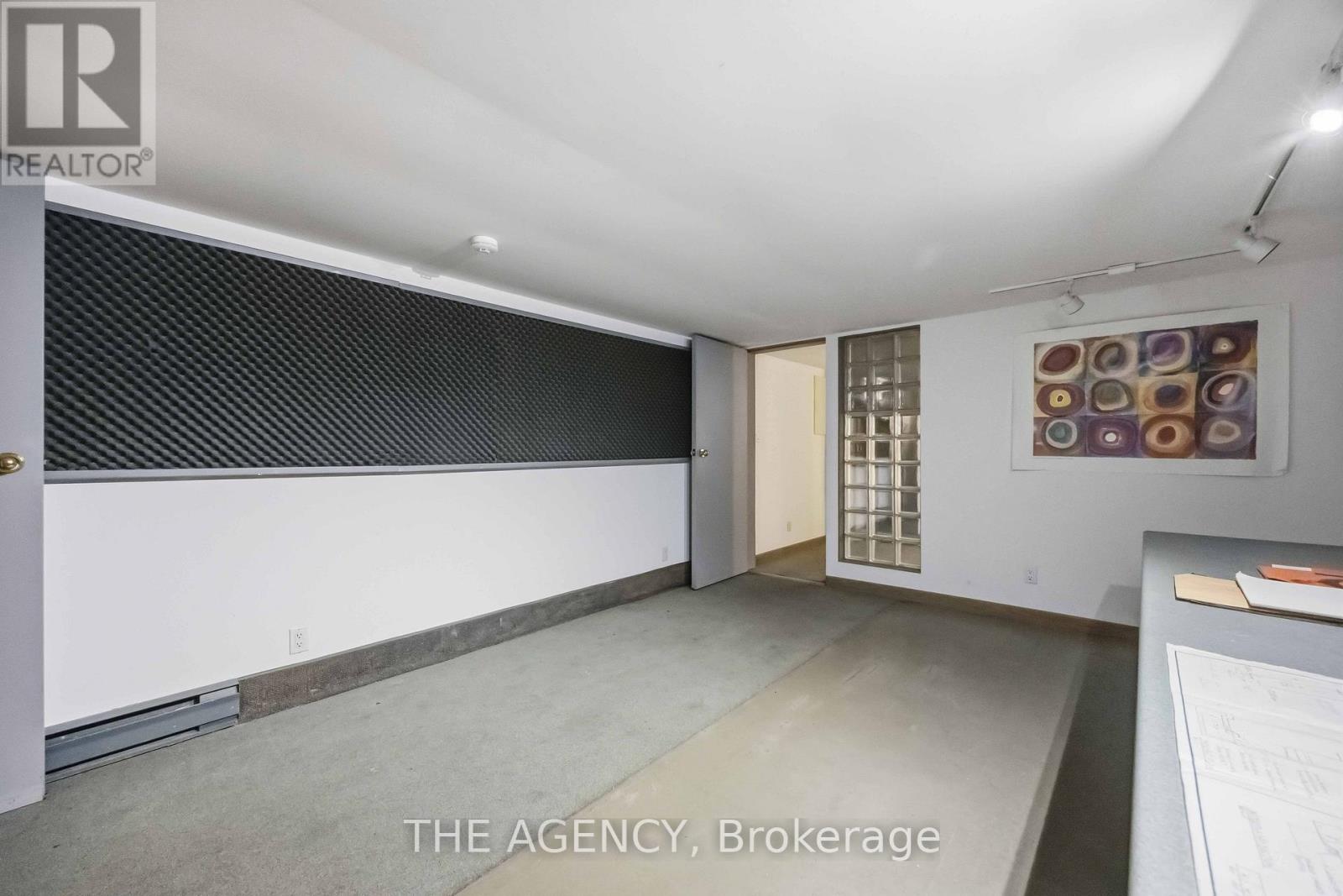 87 NIAGARA STREET - 17