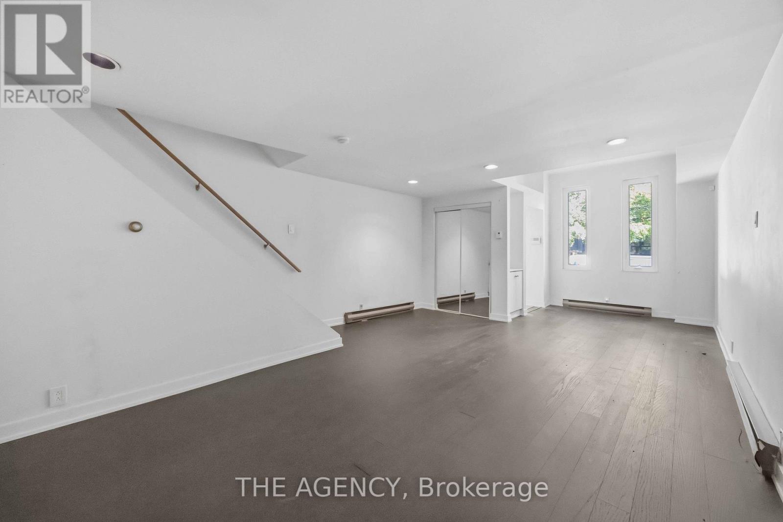 87 Niagara Street, Toronto, ON photo 2