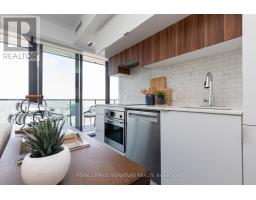 2805 - 185 Roehampton Avenue, Toronto, ON M4P0C6 Photo 13