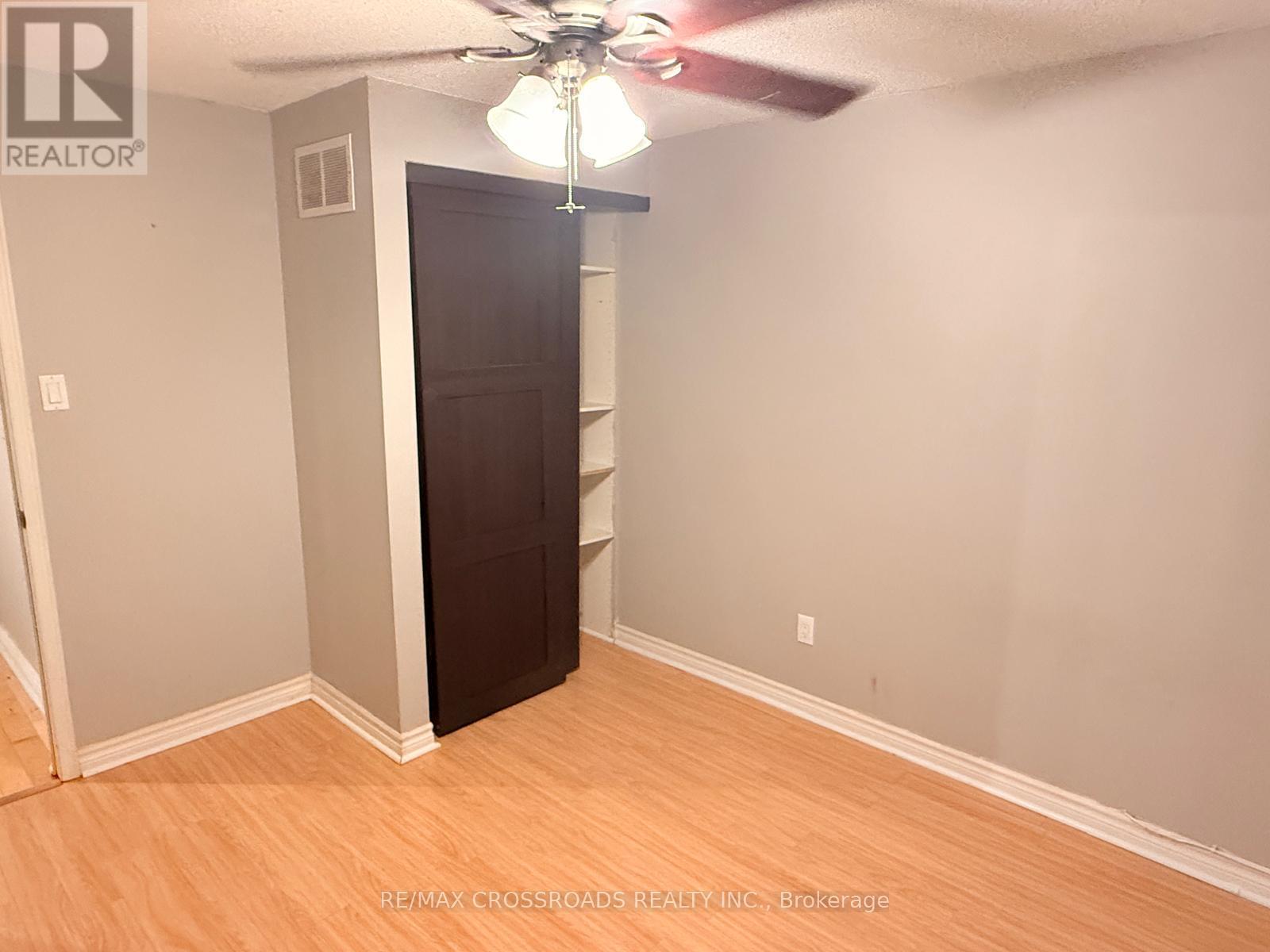 21 Fernbank Place, Whitby, ON photo 29