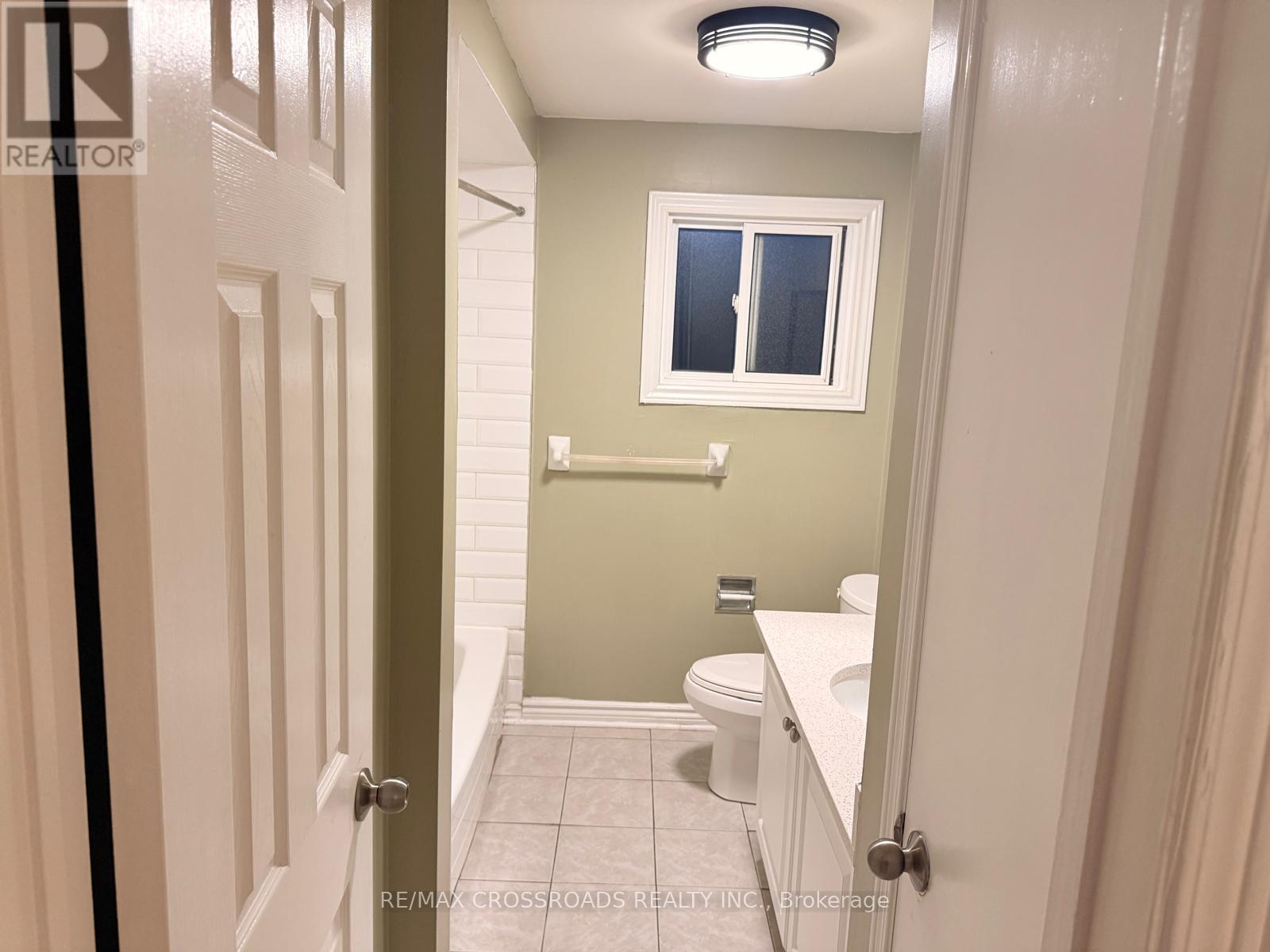 21 Fernbank Place, Whitby, ON photo 30