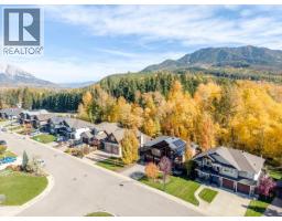 10 Silver Ridge Way, Fernie, BC V0B1M2 Photo 71