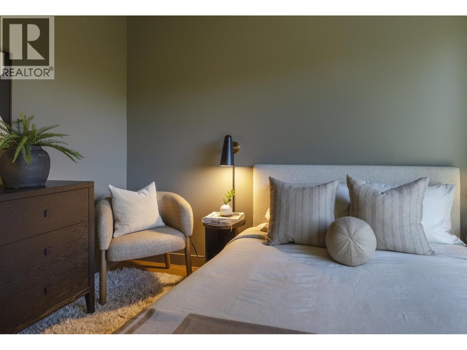 171 5431 OAK STREET, Vancouver - Image 1