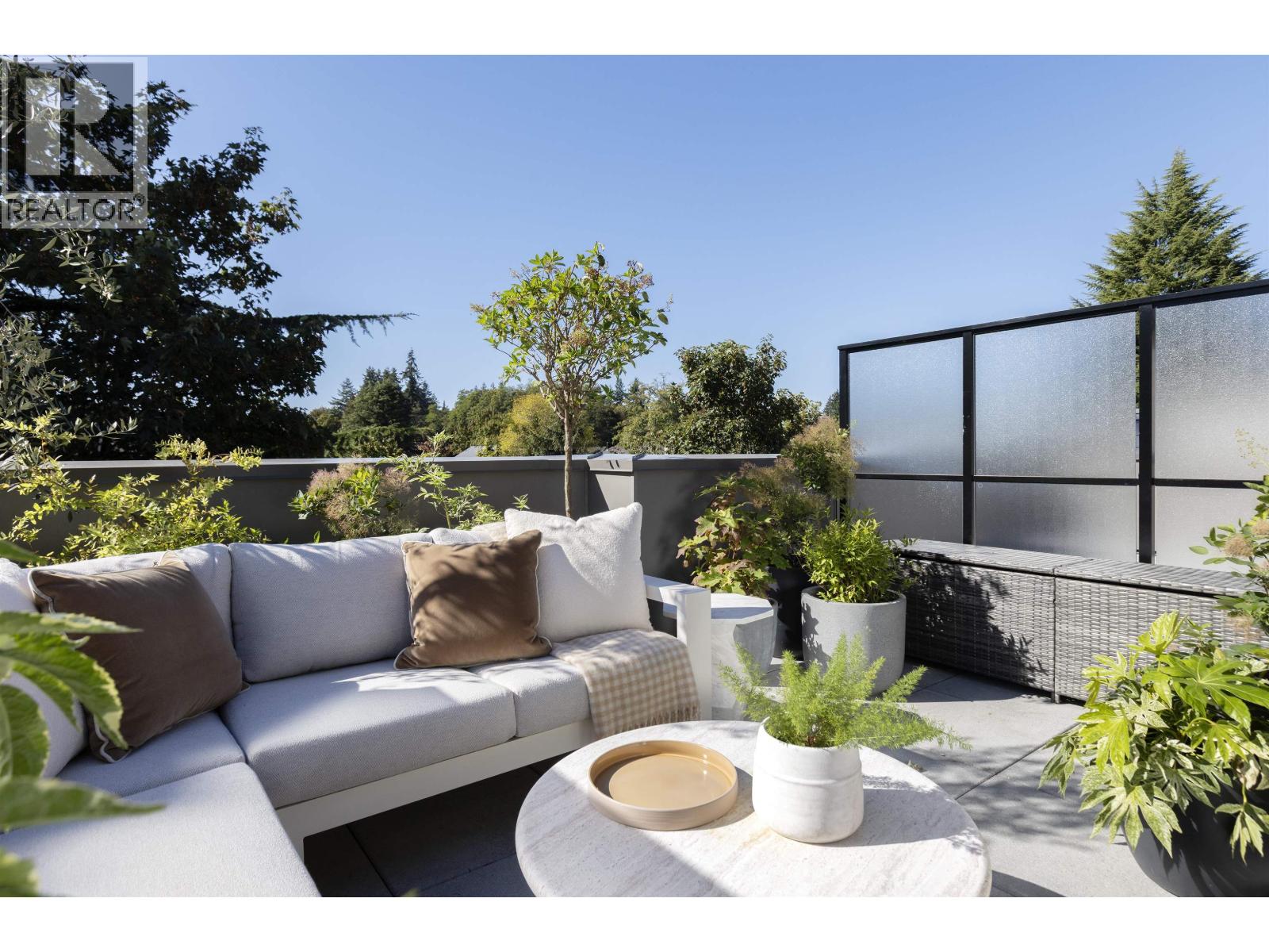 171 5431 OAK STREET, Vancouver - Image 1