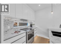 2 3034 E 5th Avenue, Vancouver, BC V5M1N8 Photo 10