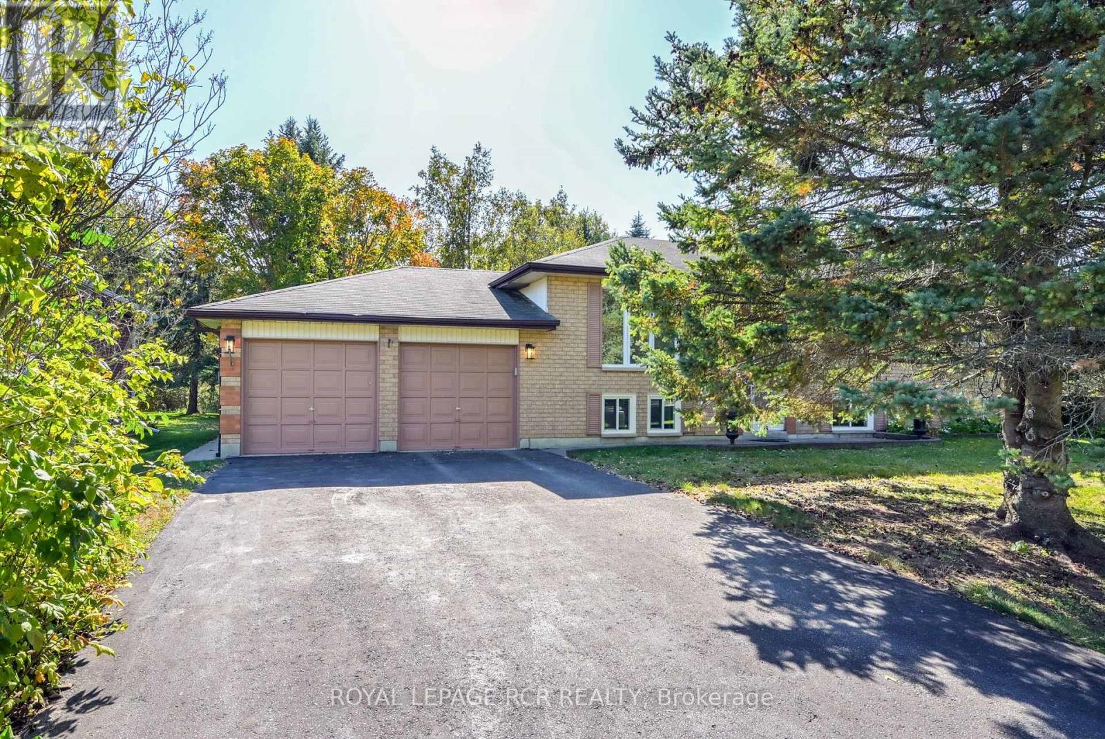 7 MOORE AVENUE - 1
