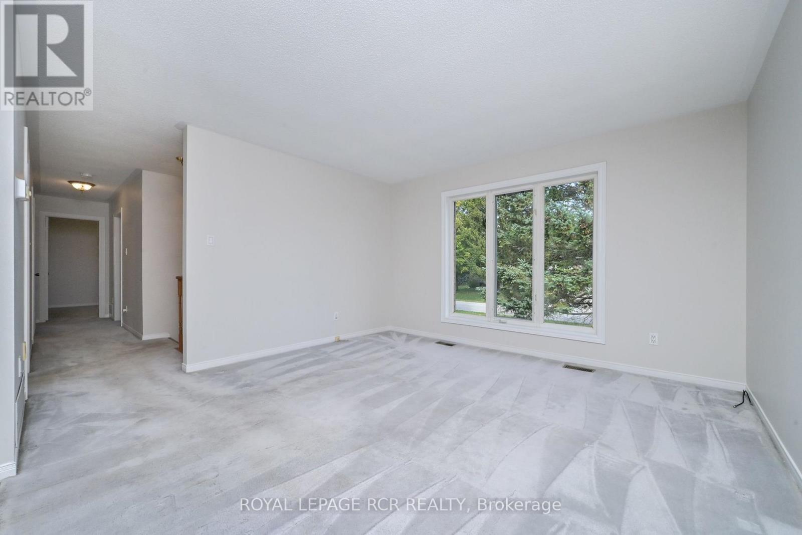 7 Moore Avenue, Adjala-Tosorontio, ON photo 11