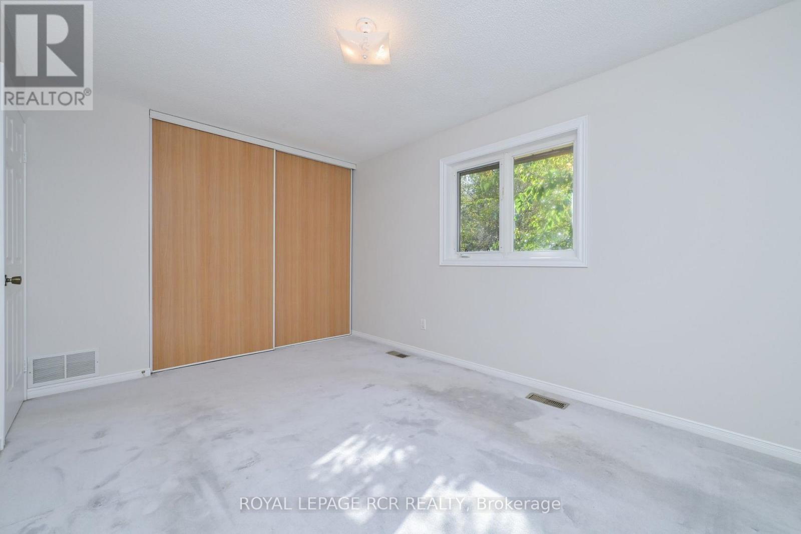 7 Moore Avenue, Adjala-Tosorontio, ON photo 17